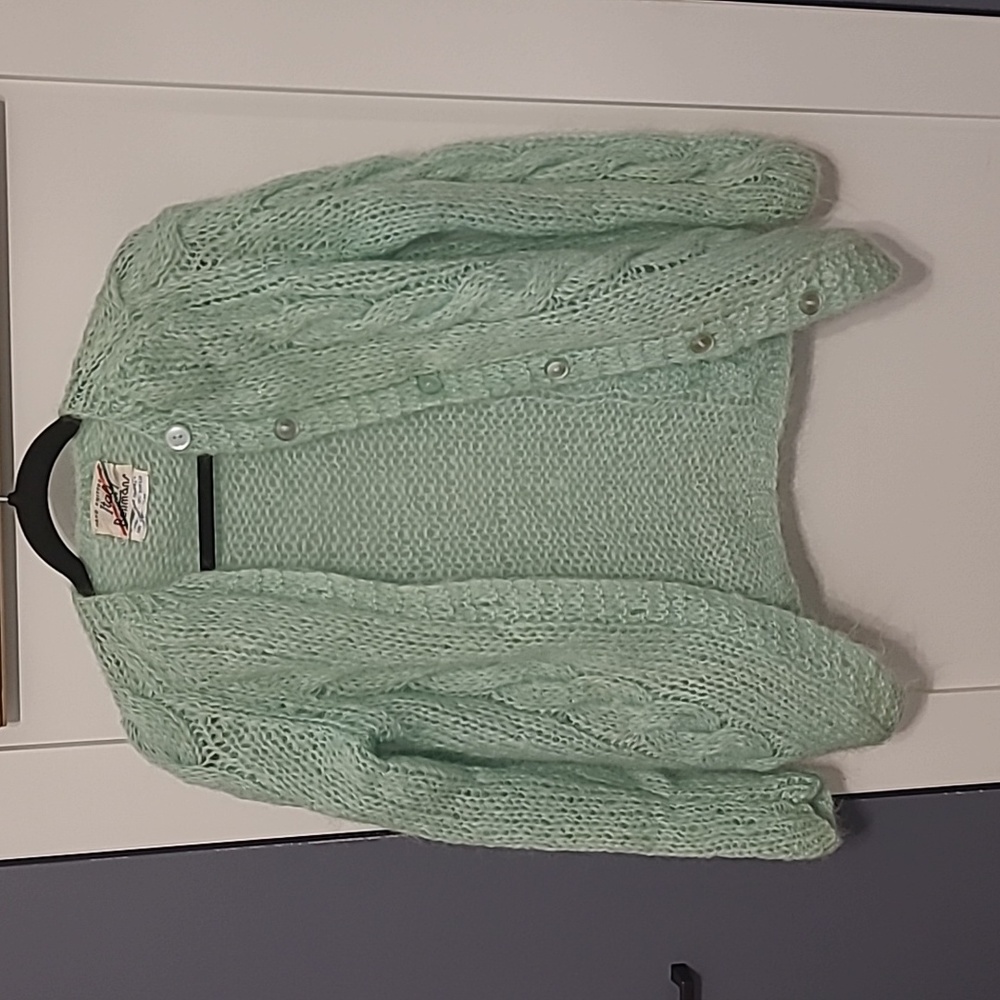 Ultra rare vintage 'Hand Knitted in Italy for Reitmans" Mohair cardigan